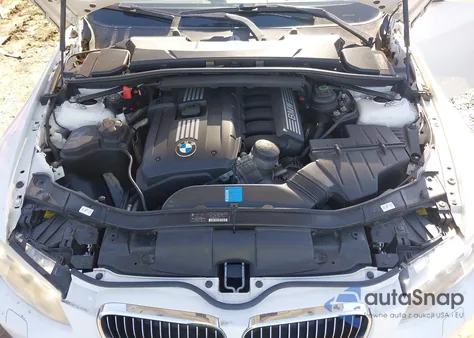 2011 BMW 328 I из США, поврежденный, VIN WBADW3C59BE537252